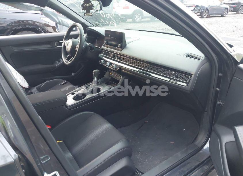 Photo 5 of 2025 Honda Civic SPORT (VIN 2HGFE2F59SH504928)