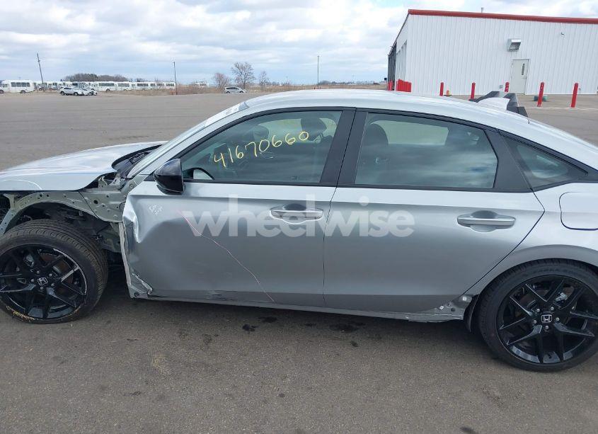 Photo 15 of 2025 Honda Civic SPORT (VIN 2HGFE2F59SH513953)