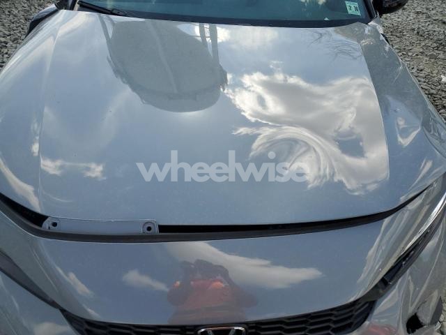 Photo 4 of 2025 HONDA CIVIC SPORT (VIN 2HGFE2F59SH565552)