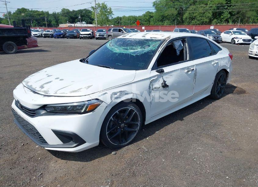 Photo 2 of 2022 Honda Civic SPORT (VIN 2HGFE2F5XNH505221)