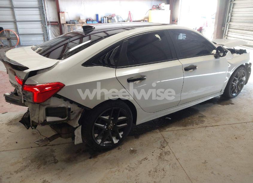 Photo 4 of 2022 Honda Civic SPORT (VIN 2HGFE2F5XNH508393)