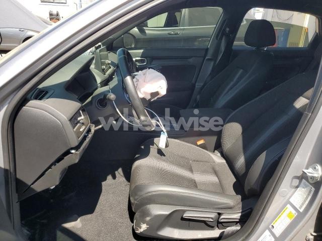 Photo 2 of 2022 HONDA CIVIC SPORT (VIN 2HGFE2F5XNH523833)