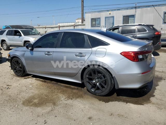 Photo 9 of 2022 HONDA CIVIC SPORT (VIN 2HGFE2F5XNH523833)