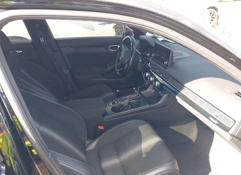 Photo 5 of 2022 Honda Civic SPORT (VIN 2HGFE2F5XNH536291)