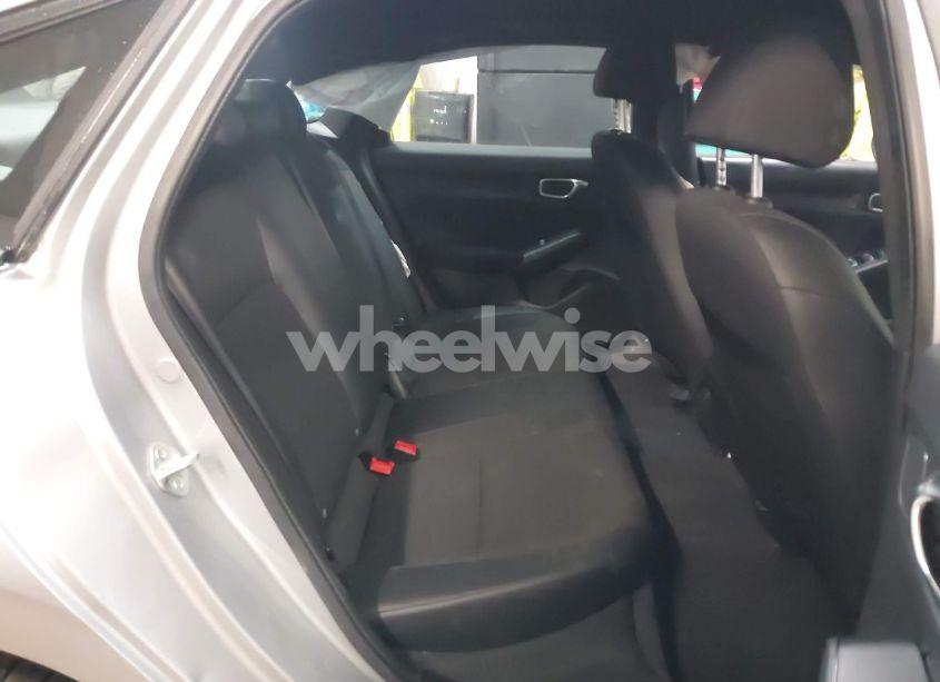 Photo 8 of 2022 Honda Civic SPORT (VIN 2HGFE2F5XNH561014)