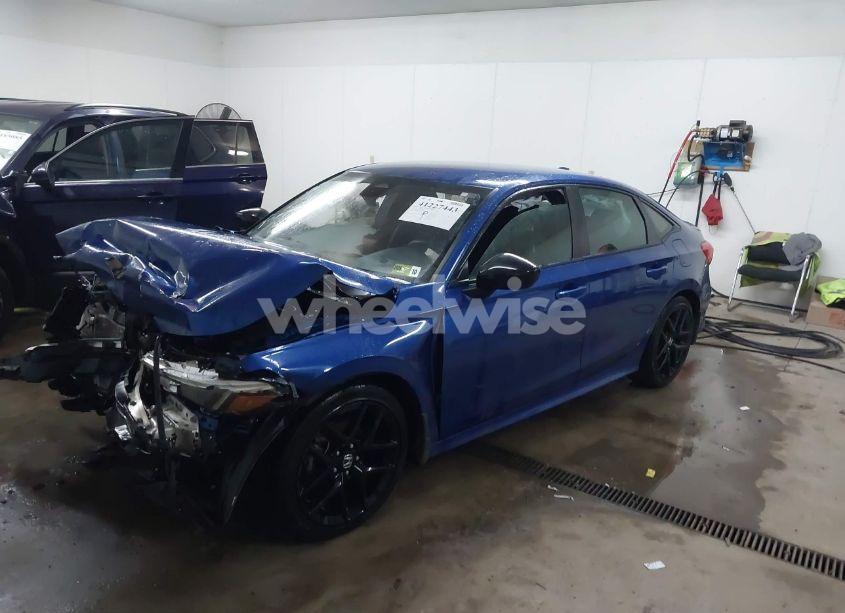 Photo 2 of 2022 Honda Civic SPORT (VIN 2HGFE2F5XNH575415)