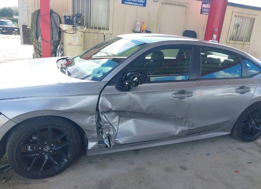 Photo 6 of 2023 Honda Civic SPORT (VIN 2HGFE2F5XPH523348)