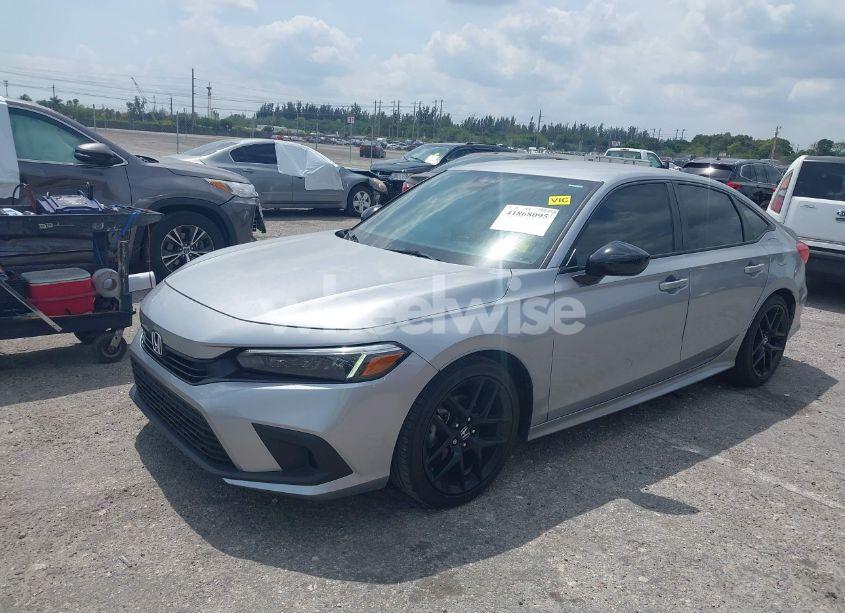 Photo 2 of 2024 Honda Civic SPORT (VIN 2HGFE2F5XRH505368)