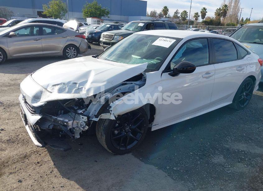 Photo 2 of 2024 Honda Civic SPORT (VIN 2HGFE2F5XRH508027)