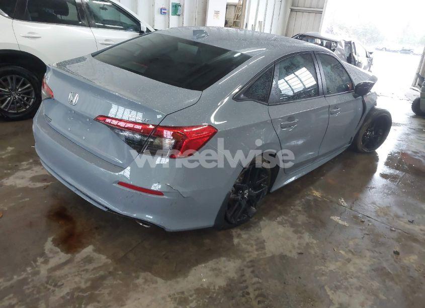 Photo 4 of 2024 Honda Civic SPORT (VIN 2HGFE2F5XRH521120)