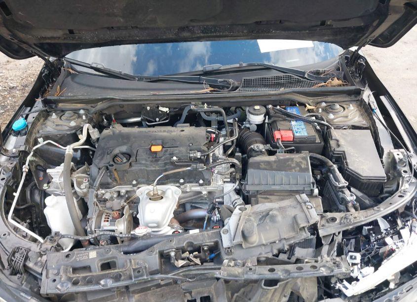 Photo 10 of 2024 Honda Civic SPORT (VIN 2HGFE2F5XRH521201)