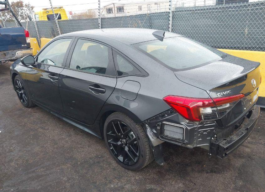 Photo 3 of 2024 Honda Civic SPORT (VIN 2HGFE2F5XRH589644)