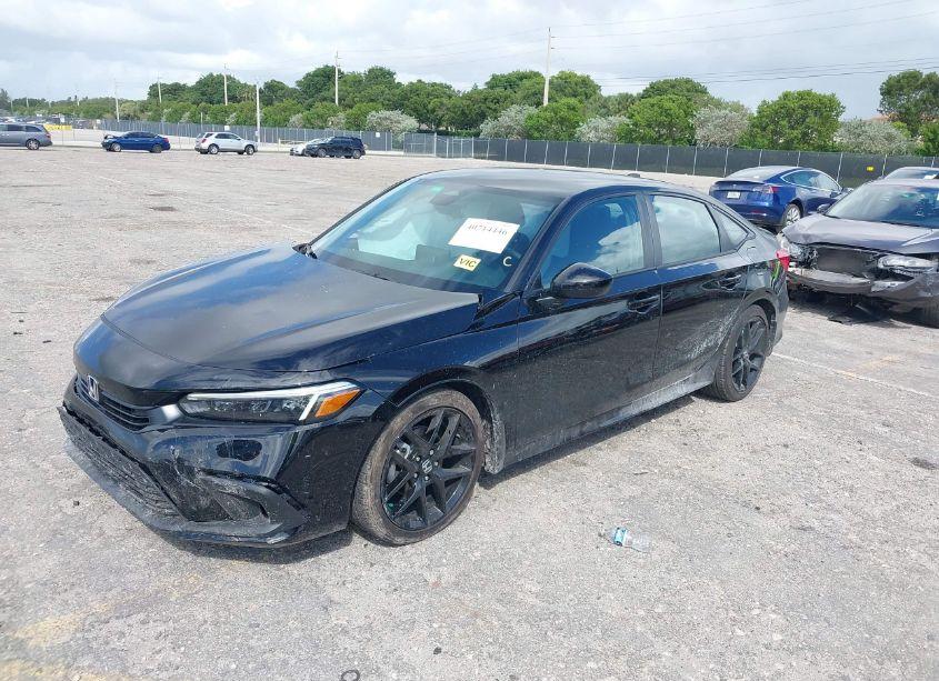 Photo 2 of 2024 Honda Civic SPORT (VIN 2HGFE2F5XRH592155)