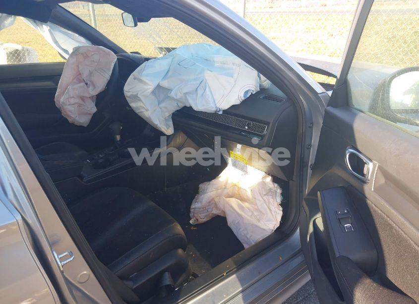 Photo 5 of 2025 Honda Civic SPORT (VIN 2HGFE2F5XSH517073)