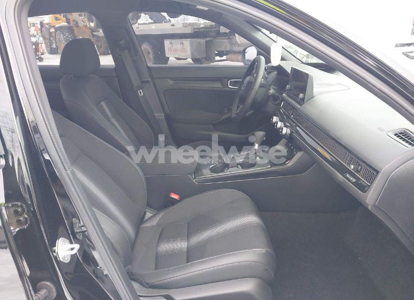 Photo 5 of 2025 Honda Civic SPORT (VIN 2HGFE2F5XSH527280)