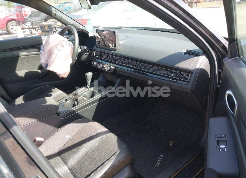 Photo 5 of 2025 Honda Civic SPORT (VIN 2HGFE2F5XSH540935)