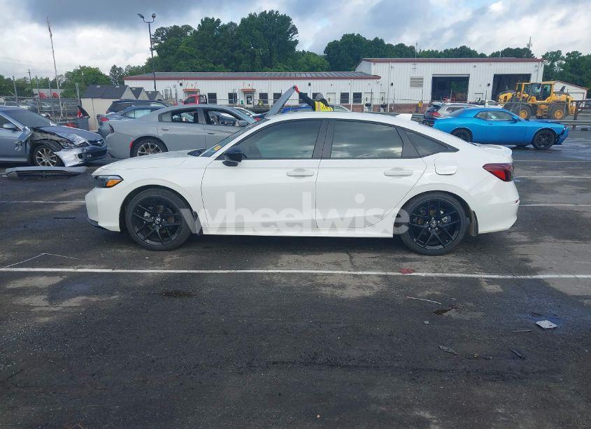 Photo 14 of 2025 Honda Civic SPORT (VIN 2HGFE2F5XSH543480)