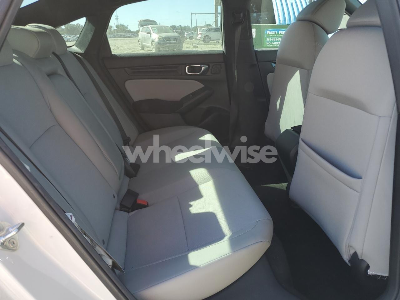 Photo 10 of 2025 HONDA CIVIC SPORT (VIN 2HGFE4F81SH318936)