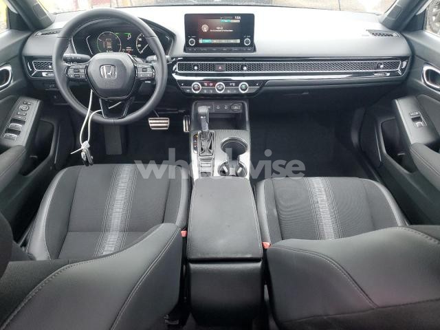 Photo 5 of 2025 HONDA CIVIC SPORT (VIN 2HGFE4F82SH336149)