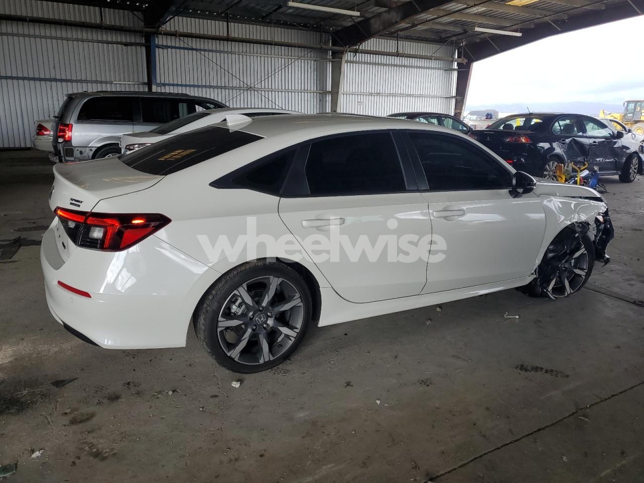 Photo 3 of 2026 HONDA CIVIC SPORT (VIN 2HGFE4F82TH301662)