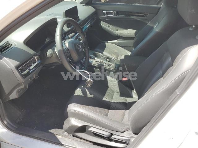Photo 4 of 2025 HONDA CIVIC SPORT (VIN 2HGFE4F83SH015088)
