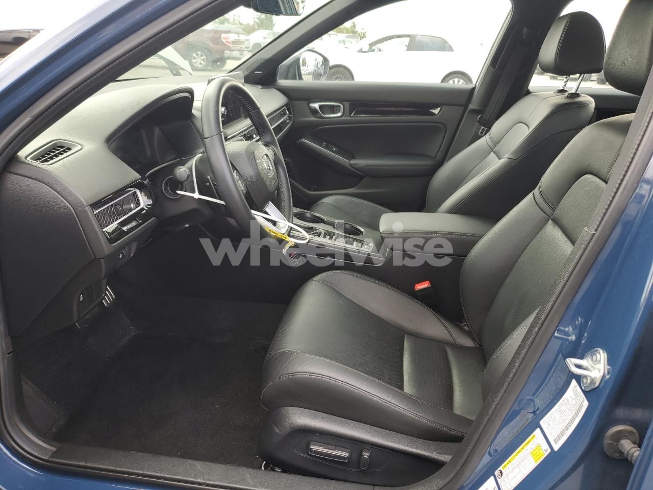 Photo 7 of 2025 HONDA CIVIC SPORT (VIN 2HGFE4F85SH301136)