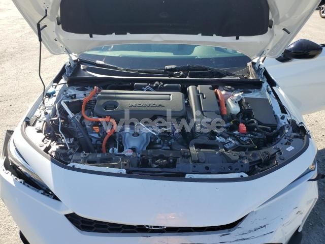 Photo 4 of 2025 HONDA CIVIC SPORT (VIN 2HGFE4F85SH307972)