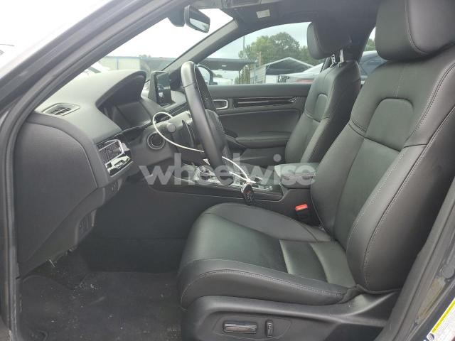 Photo 4 of 2025 HONDA CIVIC SPORT (VIN 2HGFE4F85SH310127)