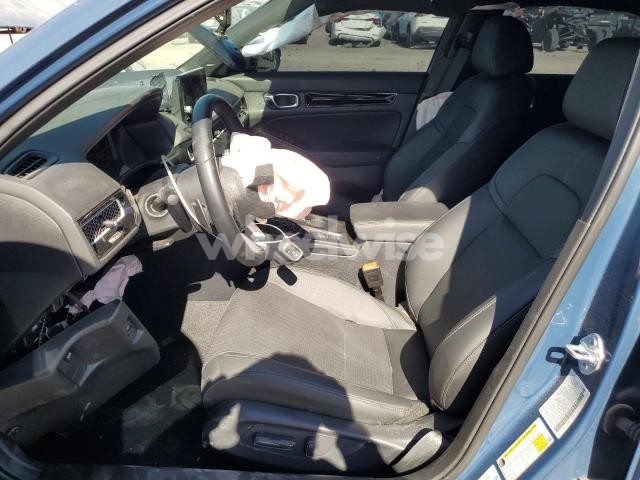 Photo 5 of 2025 HONDA CIVIC SPORT (VIN 2HGFE4F85SH335089)