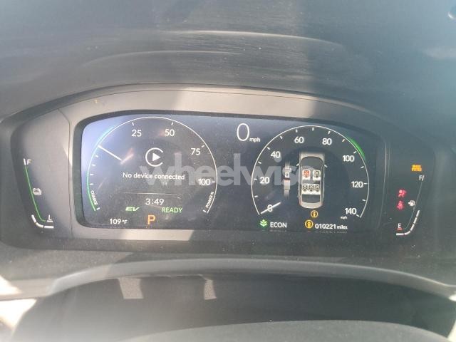 Photo 8 of 2025 HONDA CIVIC SPORT (VIN 2HGFE4F85SH335089)