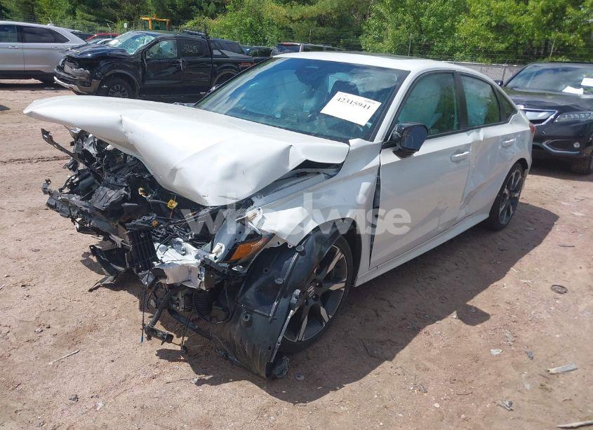Photo 2 of 2025 Honda Civic HYBRID SPORT/SPORT TOURING (VIN 2HGFE4F89SH330719)