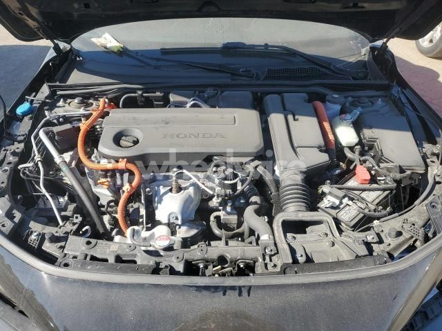 Photo 9 of 2025 HONDA CIVIC SPORT (VIN 2HGFE4F8XSH009711)