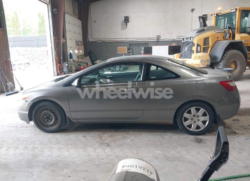 Photo 14 of 2008 Honda Civic LX (VIN 2HGFG11608H566800)