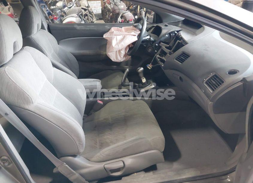 Photo 5 of 2008 Honda Civic LX (VIN 2HGFG11608H566800)