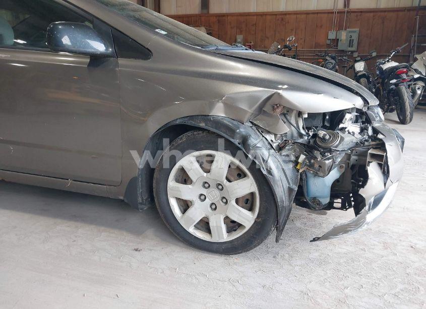 Photo 6 of 2008 Honda Civic LX (VIN 2HGFG11608H566800)