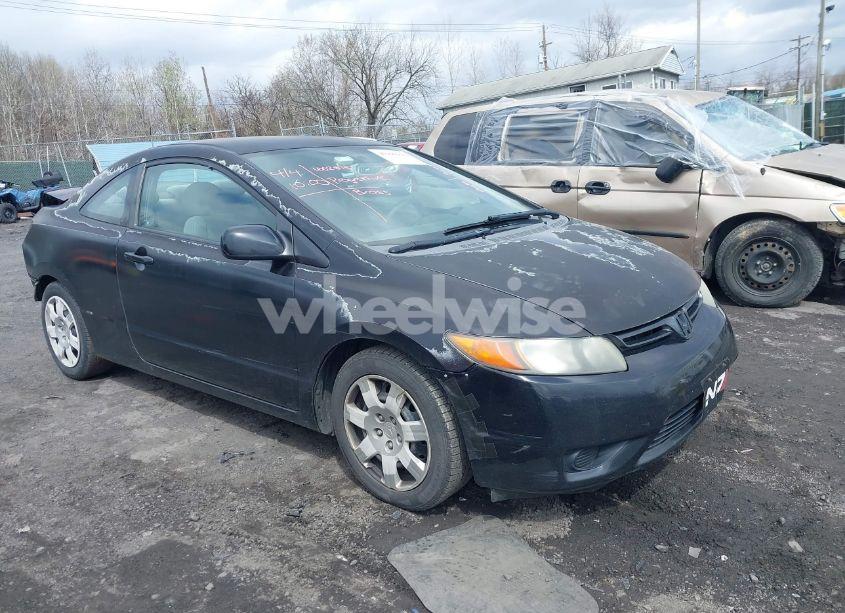 2008 Honda Civic LX (VIN 2HGFG11618H514205) main photo