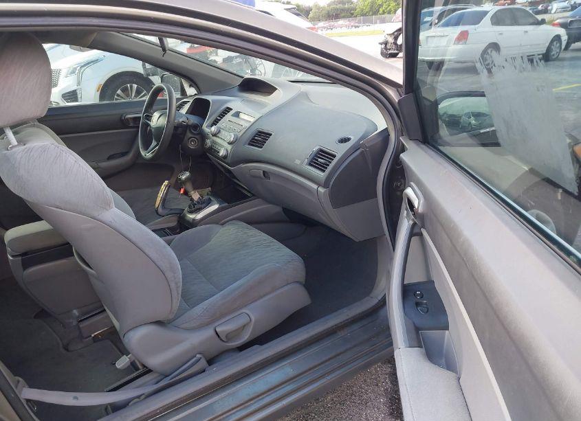 Photo 5 of 2006 Honda Civic LX (VIN 2HGFG11636H554833)