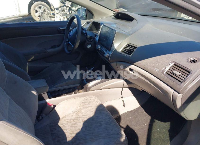 Photo 5 of 2007 Honda Civic LX (VIN 2HGFG11637H546247)