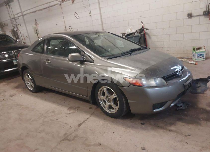 2007 Honda Civic LX (VIN 2HGFG11637H549634) main photo