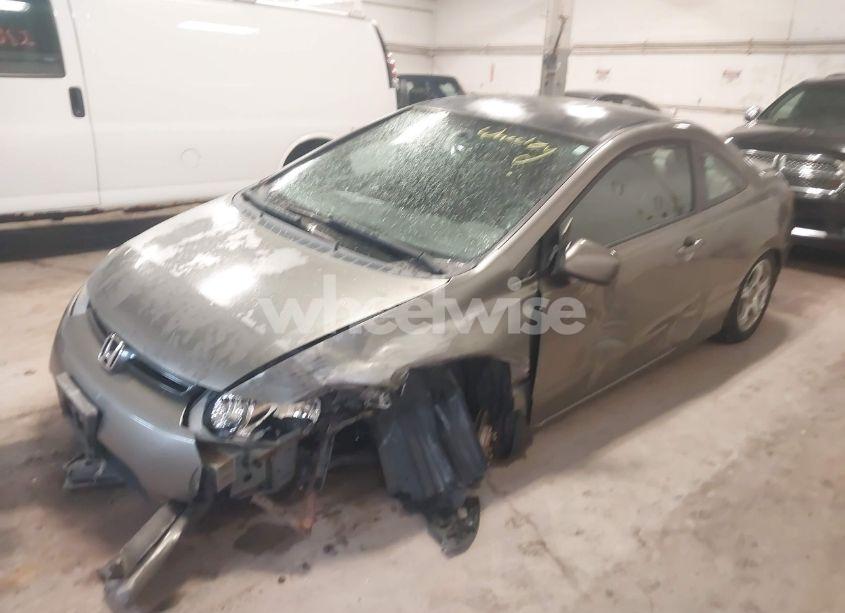 Photo 2 of 2007 Honda Civic LX (VIN 2HGFG11637H549634)