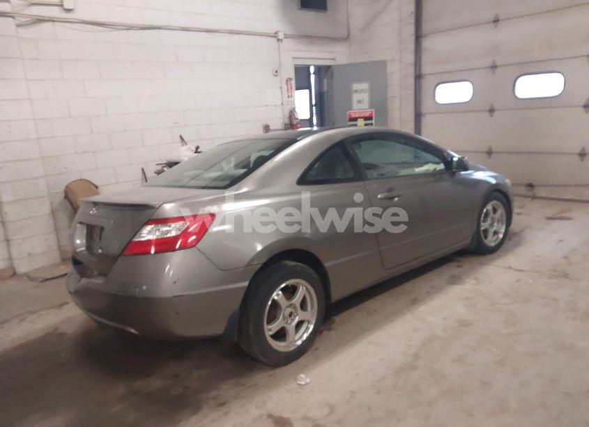Photo 4 of 2007 Honda Civic LX (VIN 2HGFG11637H549634)