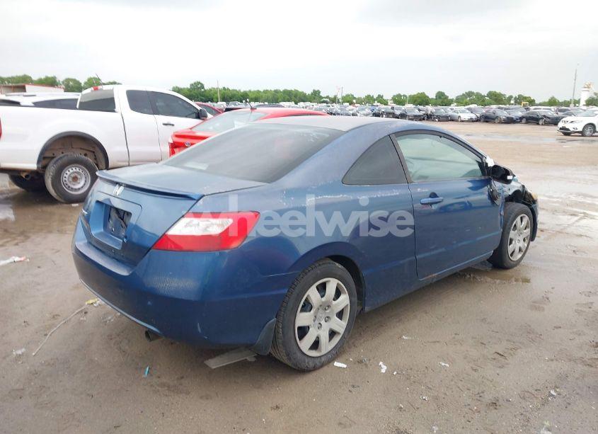 Photo 4 of 2008 Honda Civic LX (VIN 2HGFG11638H507966)
