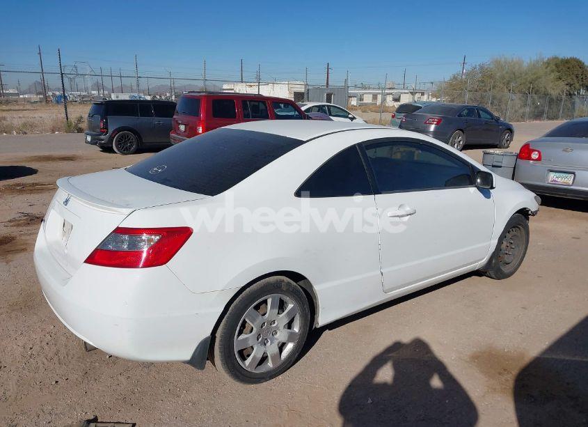 Photo 4 of 2009 Honda Civic LX (VIN 2HGFG11649H518881)