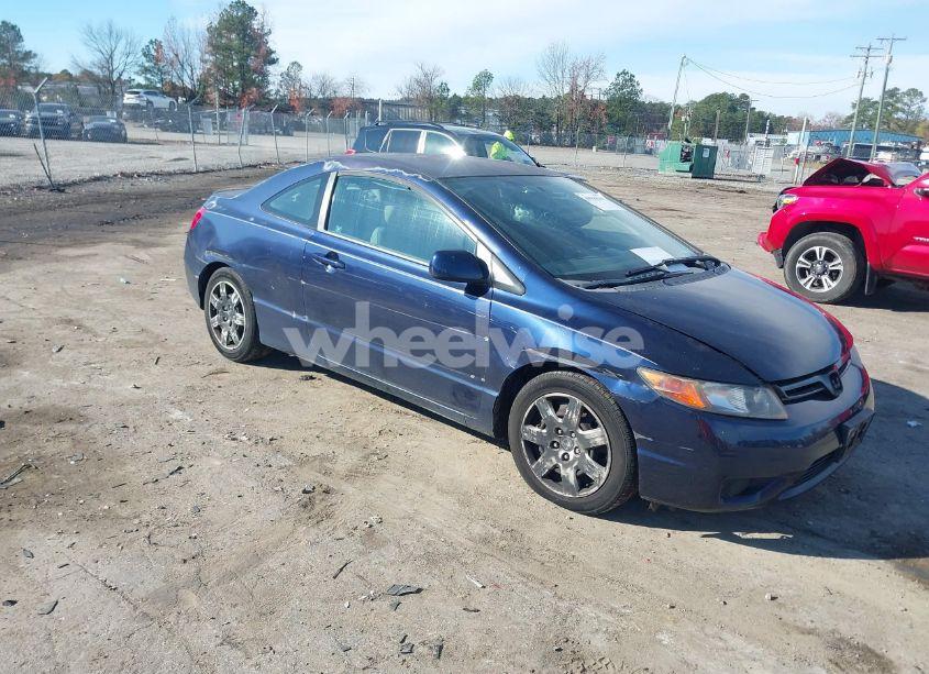2007 Honda Civic LX (VIN 2HGFG11667H567934) main photo