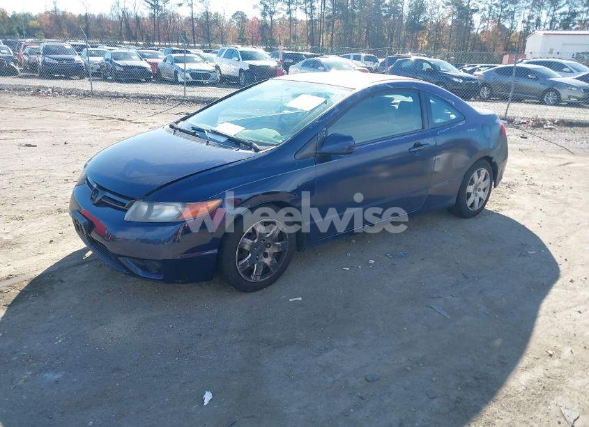 Photo 2 of 2007 Honda Civic LX (VIN 2HGFG11667H567934)