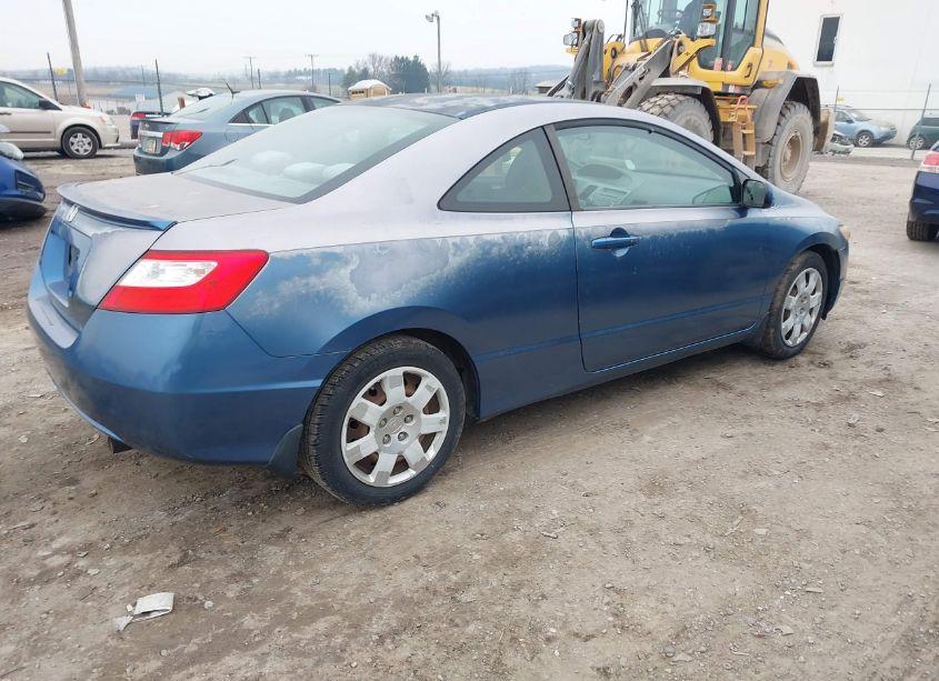Photo 4 of 2008 Honda Civic LX (VIN 2HGFG11688H533673)