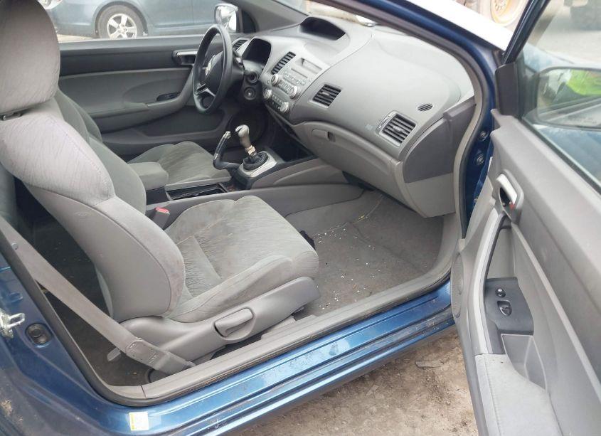 Photo 5 of 2008 Honda Civic LX (VIN 2HGFG11688H533673)