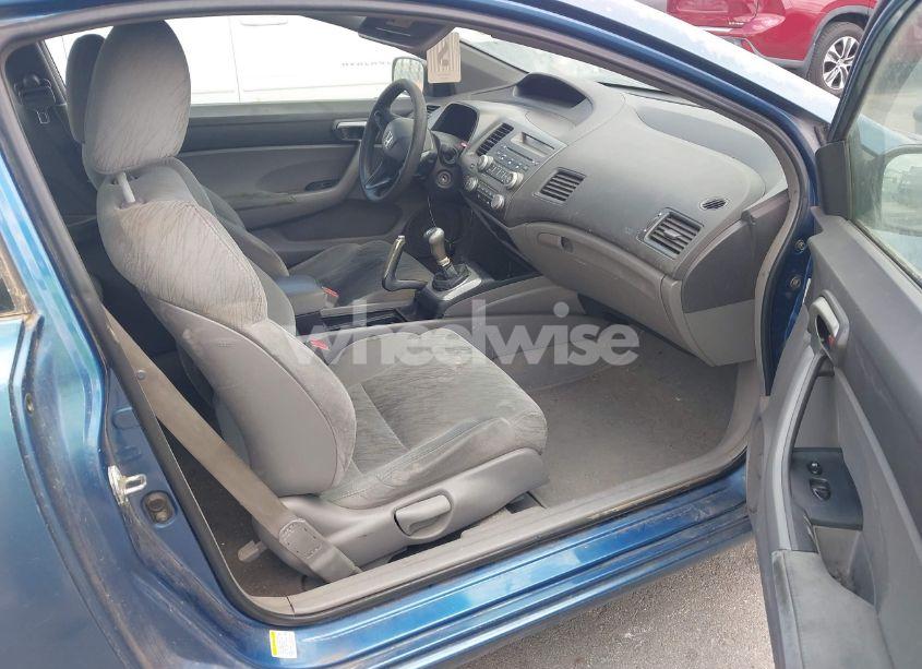 Photo 5 of 2008 Honda Civic LX (VIN 2HGFG11688H556967)