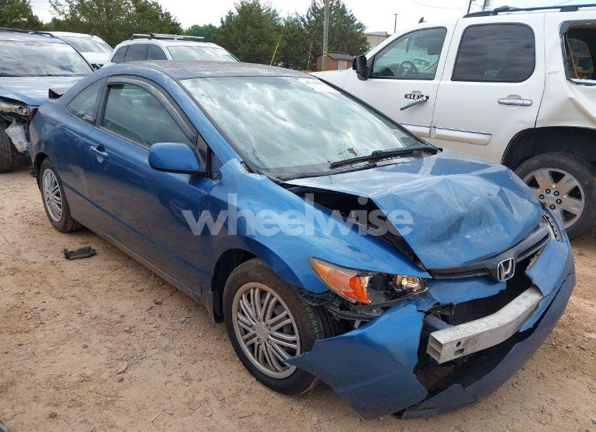 2007 Honda Civic LX (VIN 2HGFG11697H556376) main photo