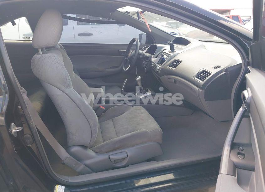 Photo 5 of 2008 Honda Civic LX (VIN 2HGFG11698H500746)